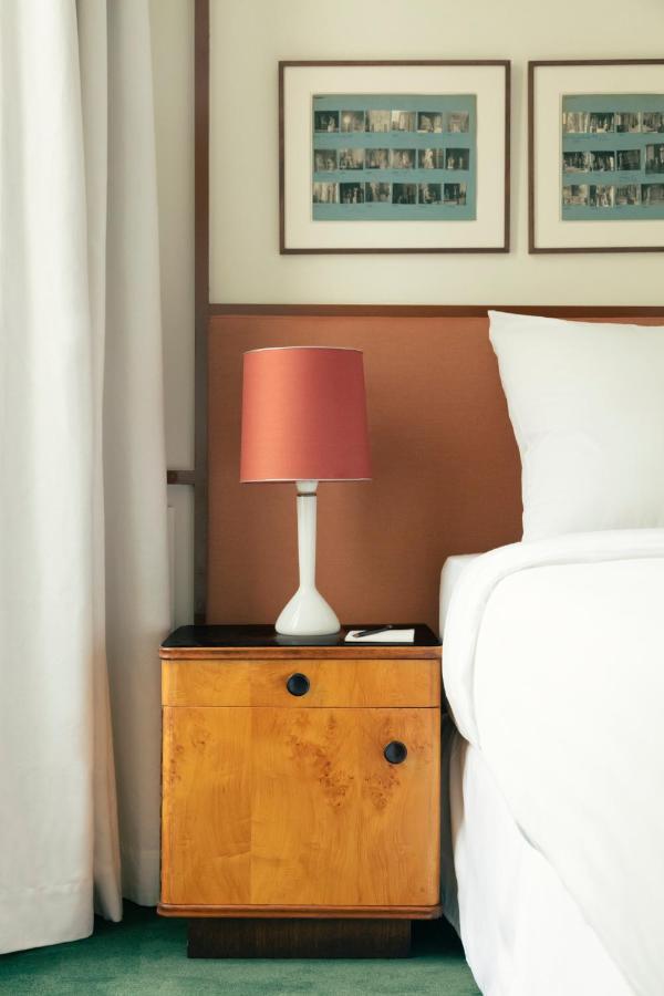 Pied A Terre Saint Honore Paris Exterior photo